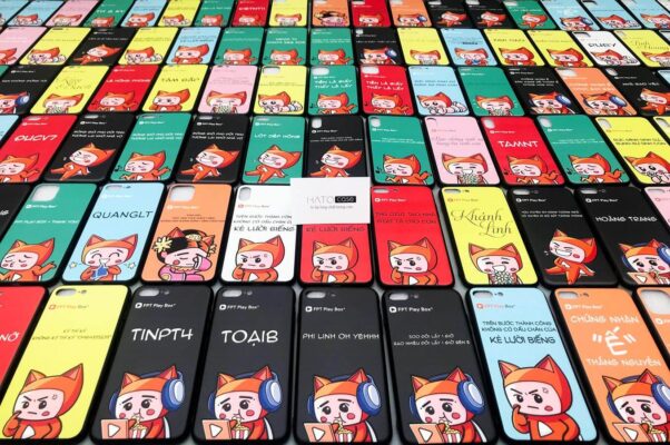 đặt ốp lưng theo yêu cầu hn